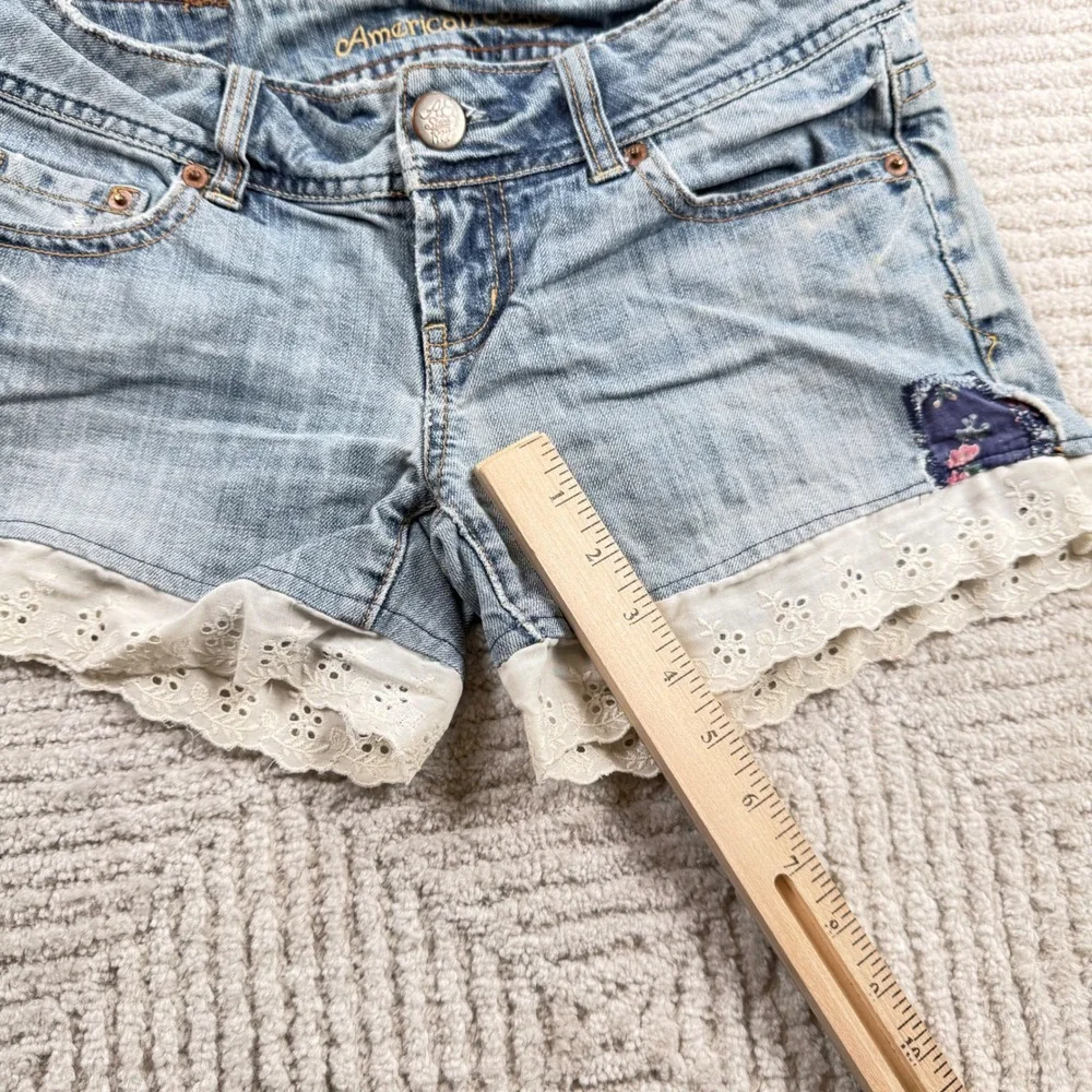 American Eagle Denim Shorts Womens 2 Long Boho Lace Distressed Festival VTG Y2K